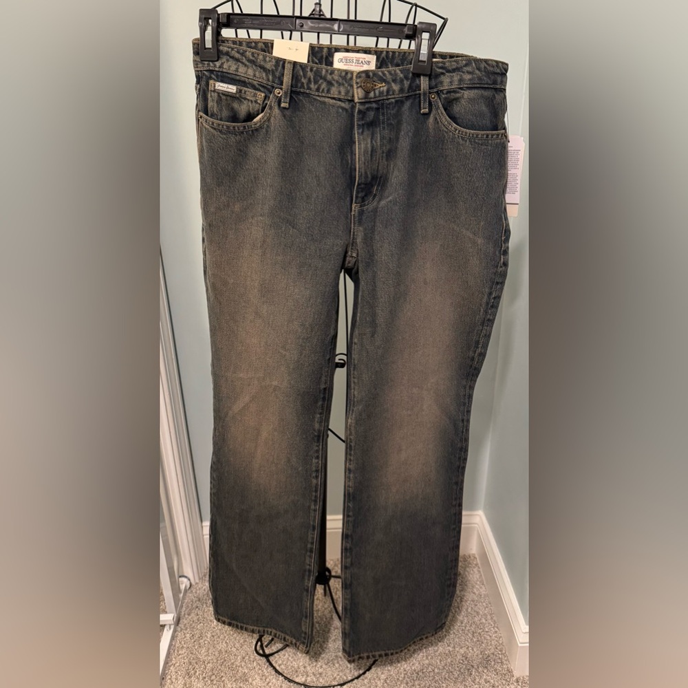 New Guess GJ G08 Mid Rise Straight Jeans Womens 30x 32 Vintage Brown Wash